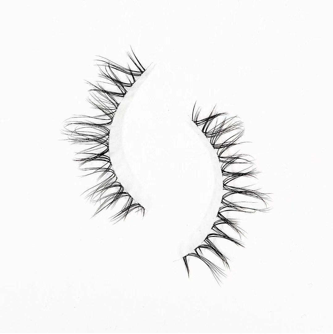 Pearl - Clear band lashes