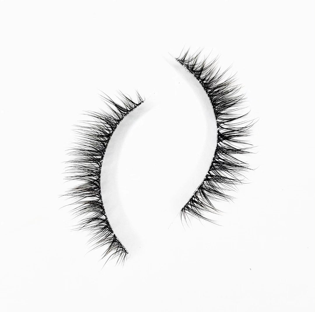 Bay - Clear band lashes