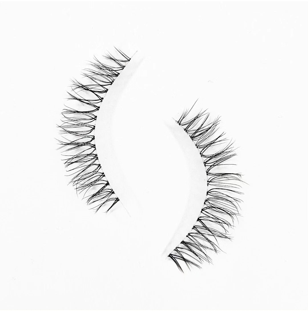 Nova - Clear band lashes